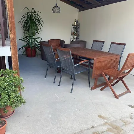 Bb Vendeghaz Apartment